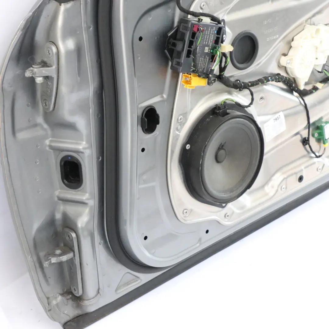 Mercedes W212 Porta Anteriore Destra Pannello di Copertura Palladium Silver 792 - SKU A2127205400-PAL - Numero di parte A2127205400
