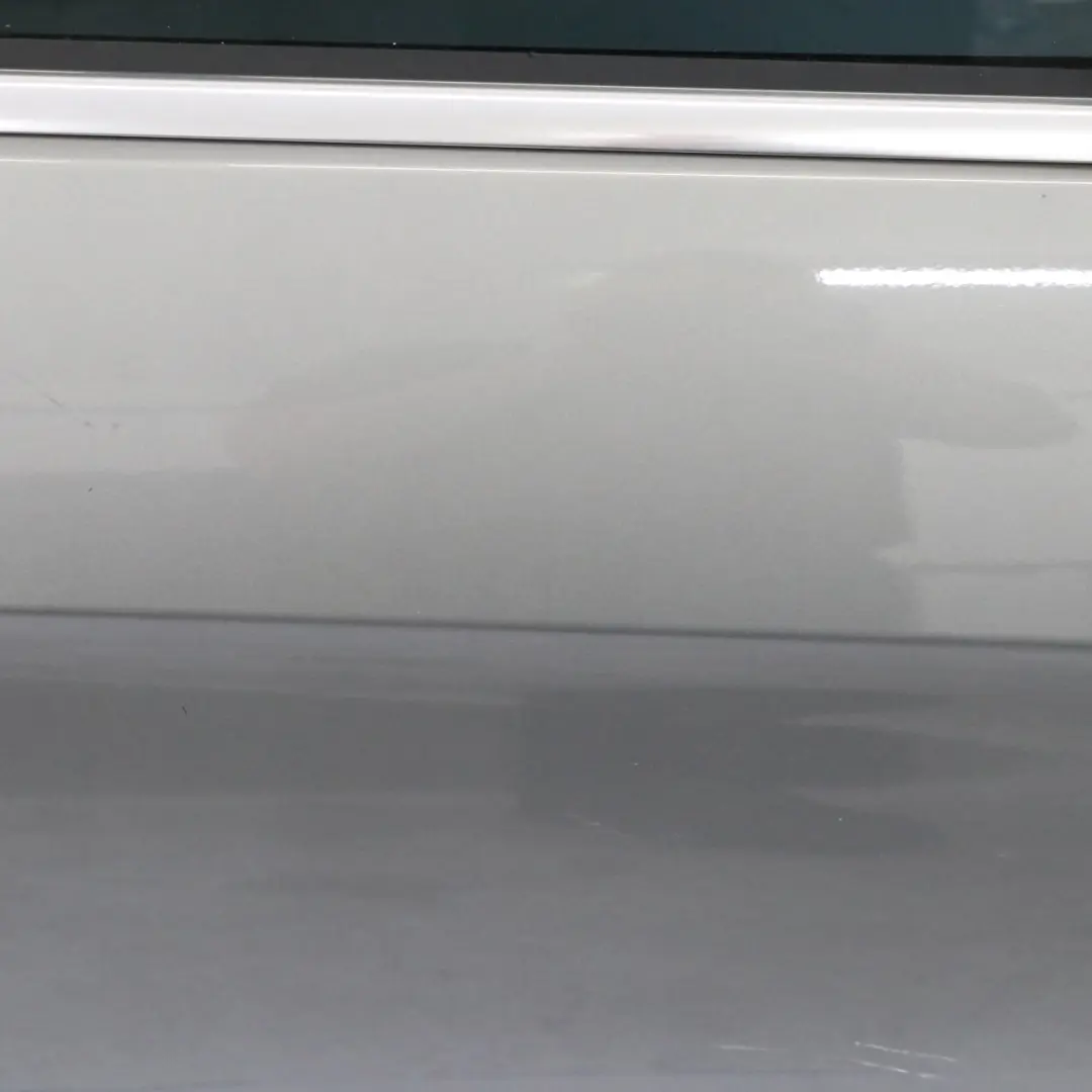 Porta Anteriore Destra Pannello di Copertura Palladium Silver 792 per Mercedes W212 con numero di parte A2127205400 Mercedes W212 Porta Anteriore Destra Pannello di Copertura Palladium Silver 792 - SKU A2127205400-PAL - Numero di parte A2127205400