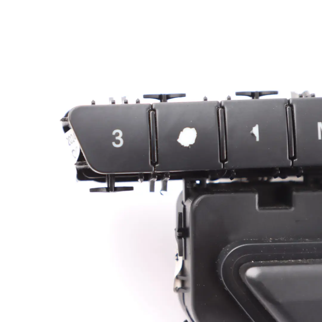 W218 Adjust Seat Regulation Front Right O/S to Mercedes W204 W212 with Part number A2128700558 Mercedes W204 W212 W218 Adjust Seat Regulation Front Right O/S - SKU A2128700558-1 - Part number A2128700558