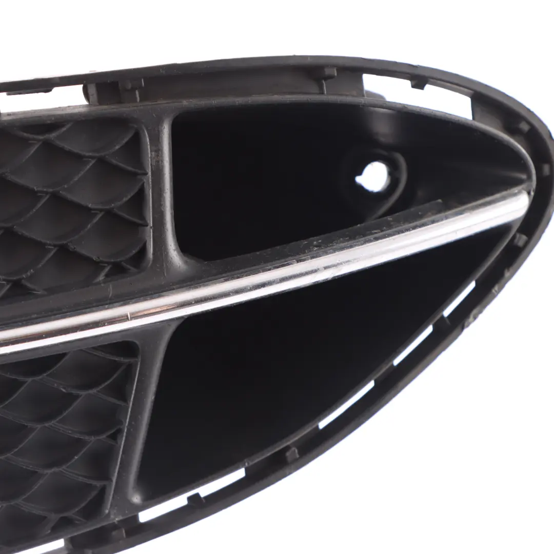 Grille Pare-Chocs Avant Gauche Panneau Garniture pour Mercedes W212 à propos du numéro de pièce A2128851982 Mercedes W212 Grille Pare-Chocs Avant Gauche Panneau Garniture - SKU A2128851922 - Numéro de pièce A2128851982
