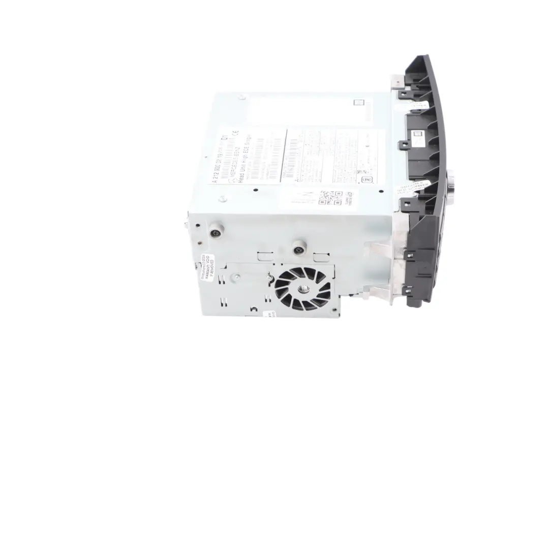 Radioodtwarzacz Nawigacja CD do Mercedes C207 W212 o numerze A2129000219 Mercedes C207 W212 Radioodtwarzacz Nawigacja CD - SKU A2129000219 - Numer Części A2129000219