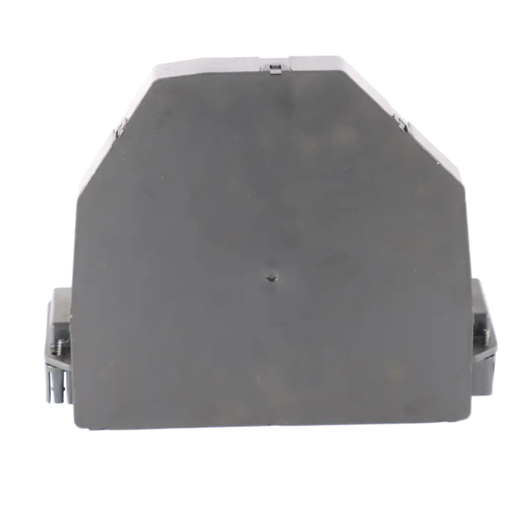 Sicherungskasten Relaismodul Steuergerät für Mercedes W212 mit Teilenummer A2129002627 Mercedes W212 Sicherungskasten Relaismodul Steuergerät - SKU A2129002627 - Teilenummer A2129002627