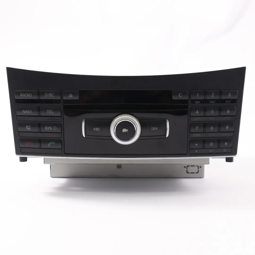 Unità principale Mercedes W212 Radio Navi CD Player Per parti non funzionanti per con numero di parte A2129005212 Unità principale Mercedes W212 Radio Navi CD Player Per parti non funzionanti - SKU A2129005212-1 - Numero di parte A2129005212