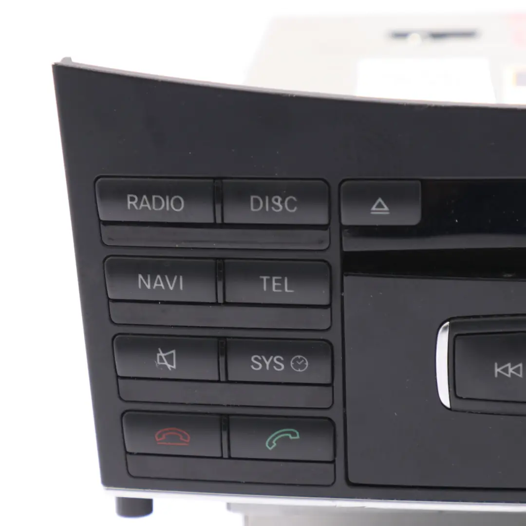 Mercedes W212 Radio Navi CD Player Pour les pièces qui ne fonctionnent pas - SKU A2129005212-1 - Numéro de pièce A2129005212