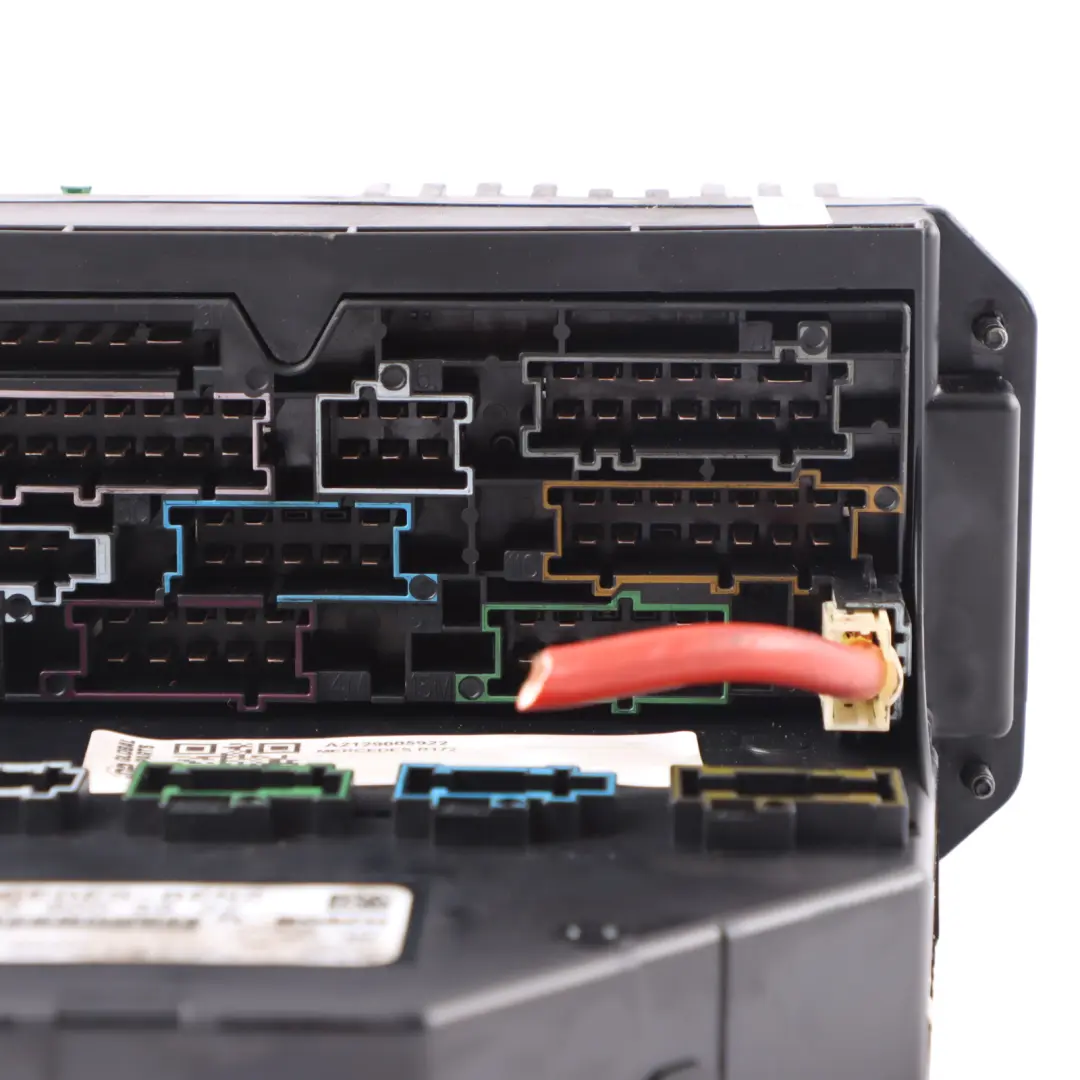 Fuse Box Relay Control Unit SAM Module to Mercedes W212 SLK R172 with Part number A2129005922 Mercedes W212 SLK R172 Fuse Box Relay Control Unit SAM Module - SKU A2129005922 - Part number A2129005922