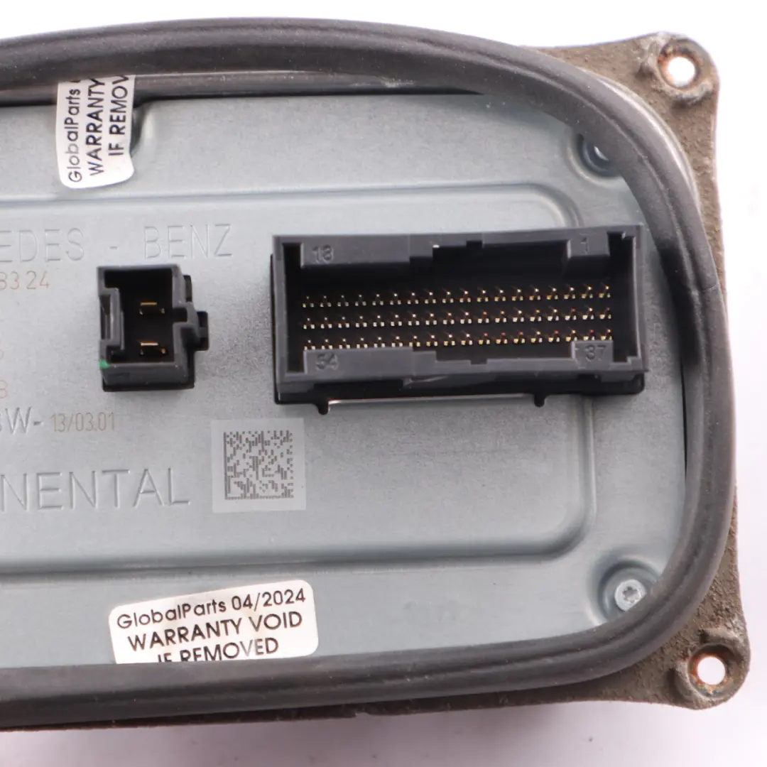 Control Unit Headlight Adjustment Luminance Regulation to Mercedes W212 with Part number A2129008324 Mercedes W212 Control Unit Headlight Adjustment Luminance Regulation - SKU A2129008324 - Part number A2129008324