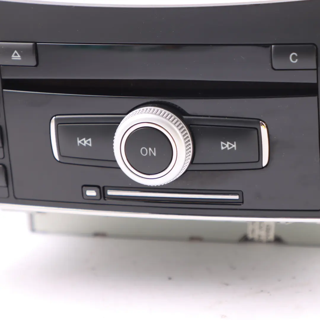 Head Unit Mercedes C207 W212 High Radio Sat Nav Navigation to with Part number A2129063301 Head Unit Mercedes C207 W212 High Radio Sat Nav Navigation - SKU A2129063301 - Part number A2129063301