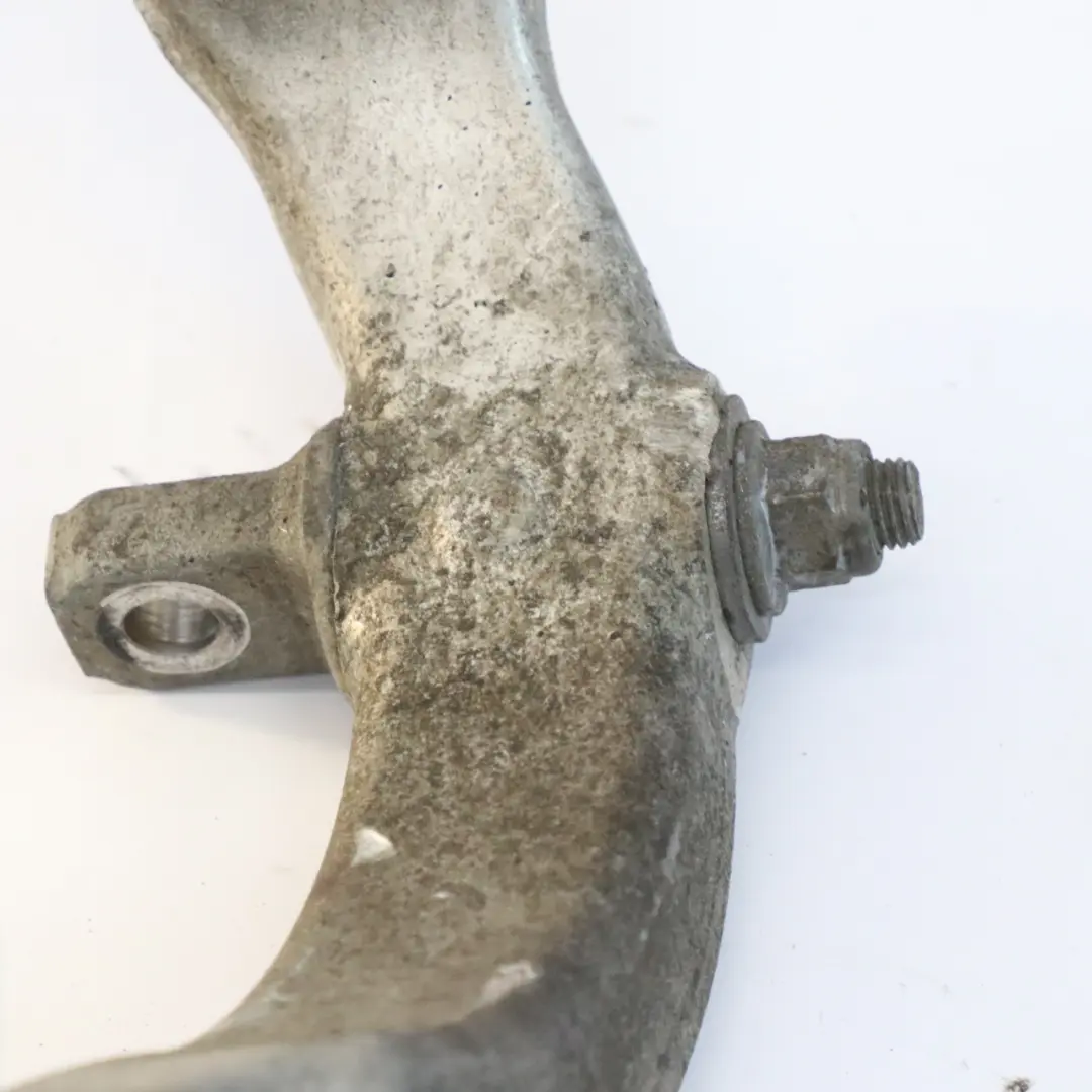 Support de Roue Moyeu Avant Gauche Roulement Suspension pour Mercedes W213 à propos du numéro de pièce A2133325100 Mercedes W213 Support de Roue Moyeu Avant Gauche Roulement Suspension - SKU A2133325100-1 - Numéro de pièce A2133325100