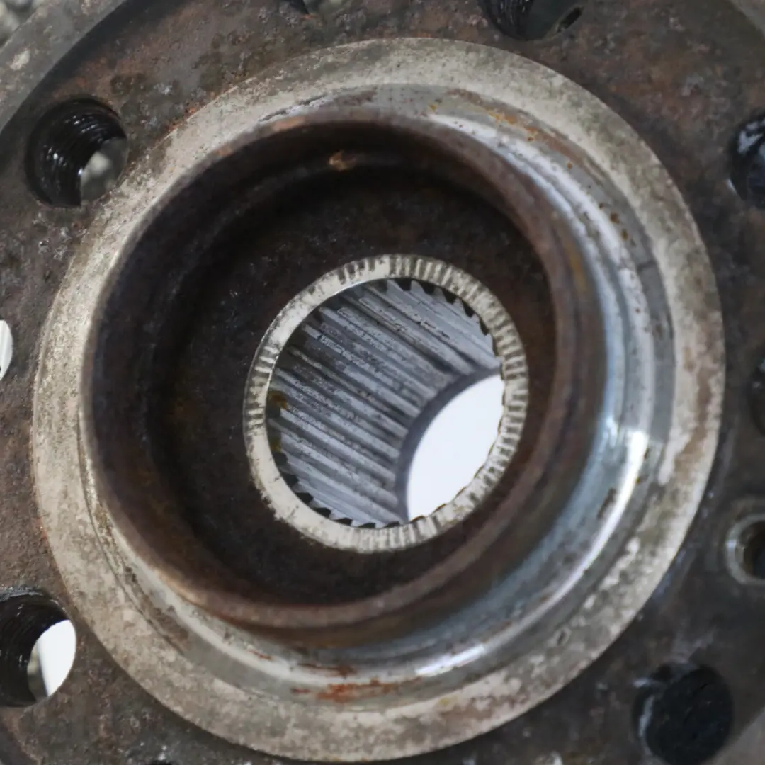 Mercedes W213 Radträger Nabe vorne links Radlager Aufhängung - SKU A2133325100-1 - Teilenummer A2133325100