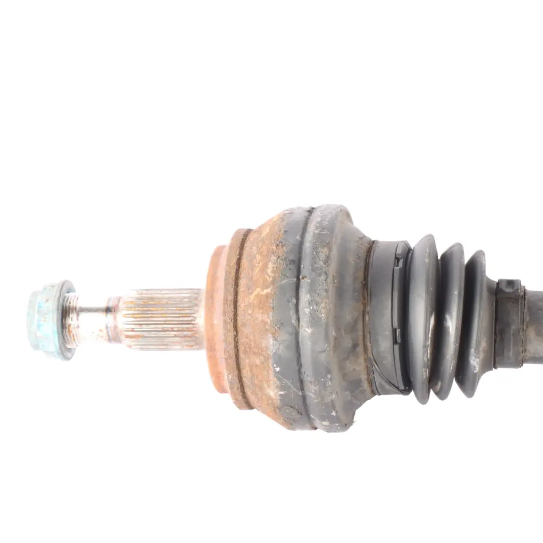 Arbre De Transmission Arrière Gauche Droite OM654 pour Mercedes W213 à propos du numéro de pièce A2133504600 Mercedes W213 Arbre De Transmission Arrière Gauche Droite OM654 - SKU A2133504600 - Numéro de pièce A2133504600