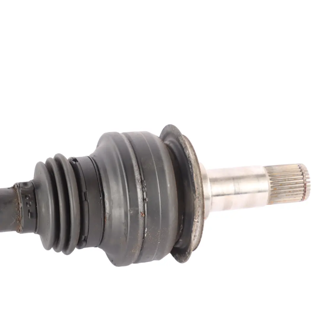 Eje Salida Árbol Transmisión Trasero Izquierdo Derecho OM654 para Mercedes W213 con número de pieza A2133504600 Mercedes W213 Eje Salida Árbol Transmisión Trasero Izquierdo Derecho OM654 - SKU A2133504600 - Número de pieza A2133504600