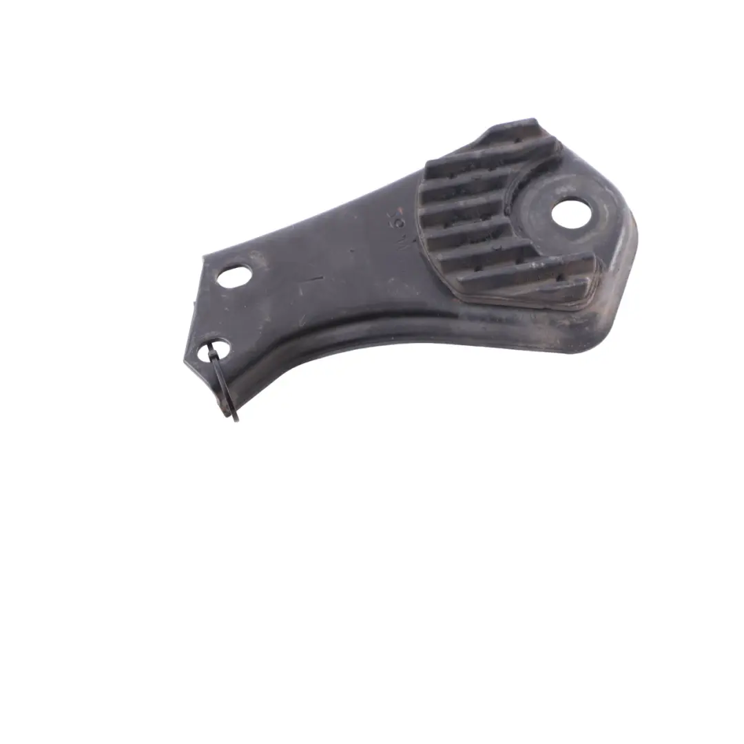 Mercedes W213 W238 W257 Placa Tope Eje Trasero Izquierdo - SKU A2133521100 - Número de pieza A2133521200