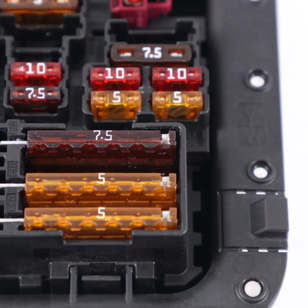 Caja fusibles Mercedes W205 W213 C238 Relé Módulo Unidad Control para con número de pieza A2135403038 Caja fusibles Mercedes W205 W213 C238 Relé Módulo Unidad Control - SKU A2135403038 - Número de pieza A2135403038