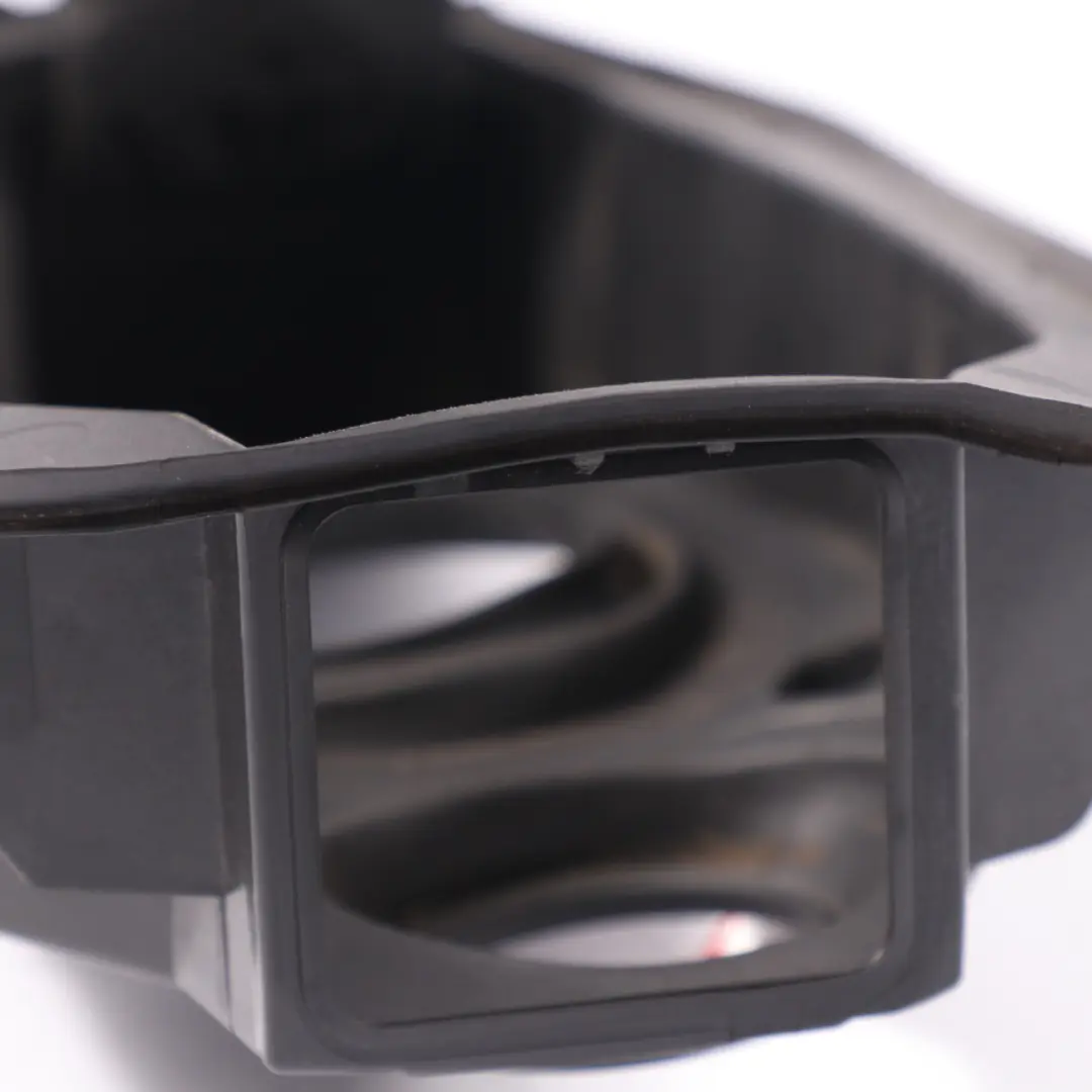 Tapón del depósito de combustible Base portadora para Mercedes W213 con número de pieza A2136302603 Mercedes W213 Tapón del depósito de combustible Base portadora - SKU A2136302603 - Número de pieza A2136302603