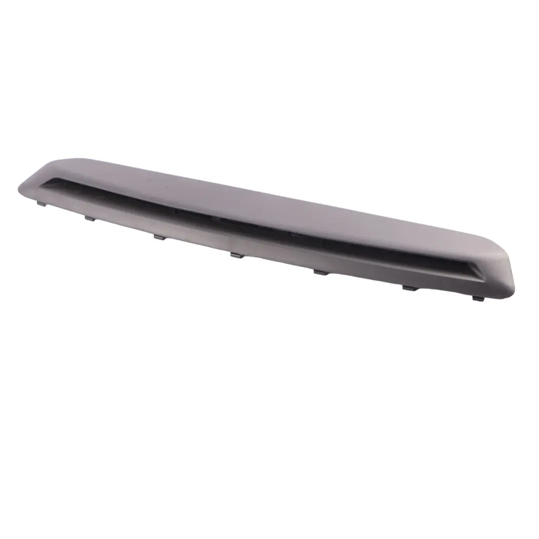 Abdeckung Dritte Bremsleuchte Hinten für Mercedes W213 mit Teilenummer A2136946900 Mercedes W213 Abdeckung Dritte Bremsleuchte Hinten - SKU A2136946900 - Teilenummer A2136946900