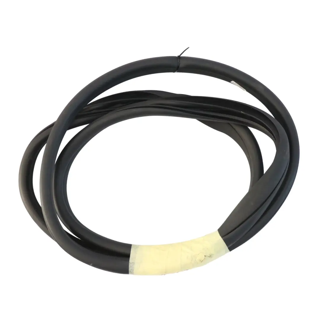 Mercedes W213 Edge Guard Seal Puerta Delantera Izquierda Derecha - SKU A2136970900 - Número de pieza A2136970900