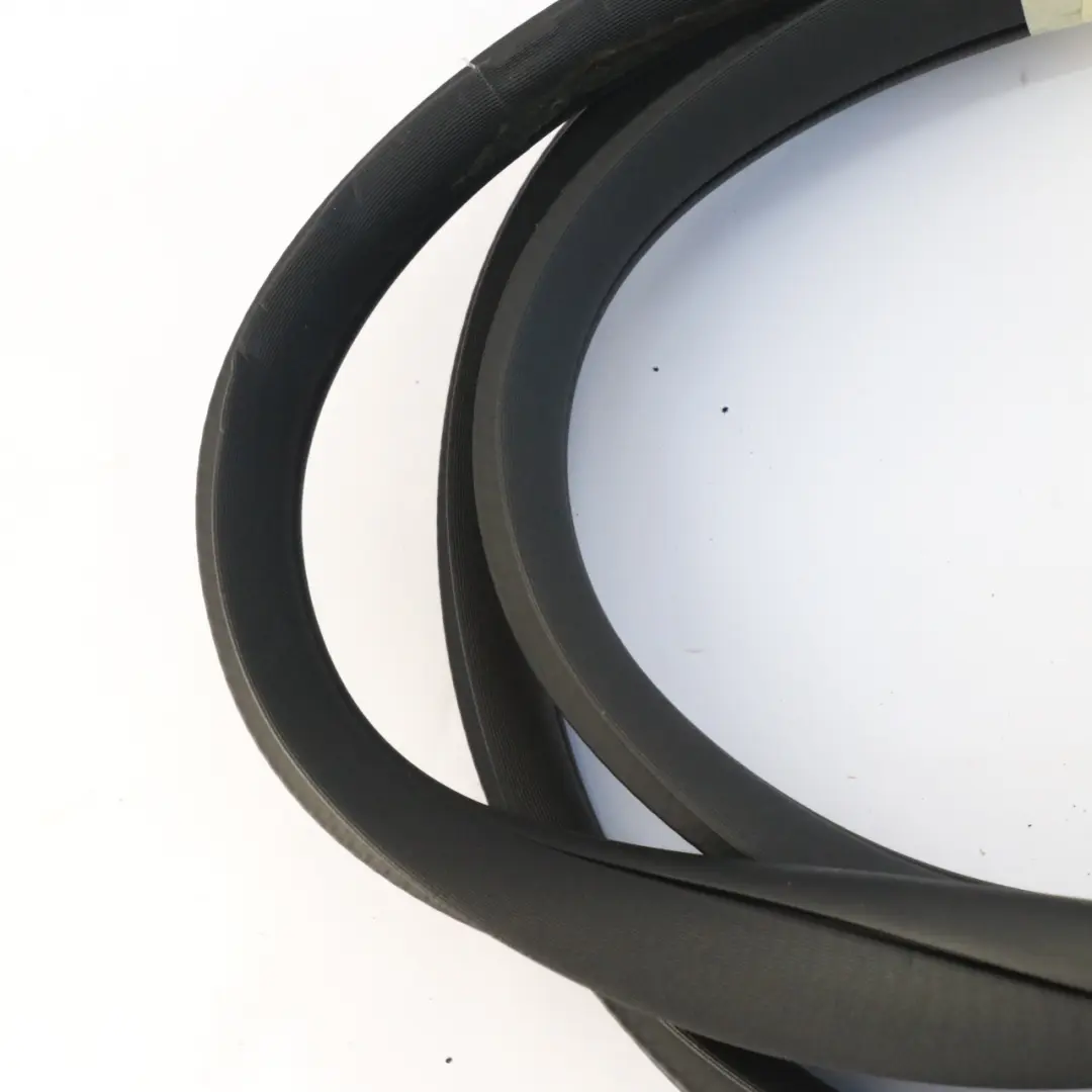 Guard Seal Puerta Delantera Izquierda Derecha para Mercedes W213 Edge con número de pieza A2136970900 Mercedes W213 Edge Guard Seal Puerta Delantera Izquierda Derecha - SKU A2136970900 - Número de pieza A2136970900