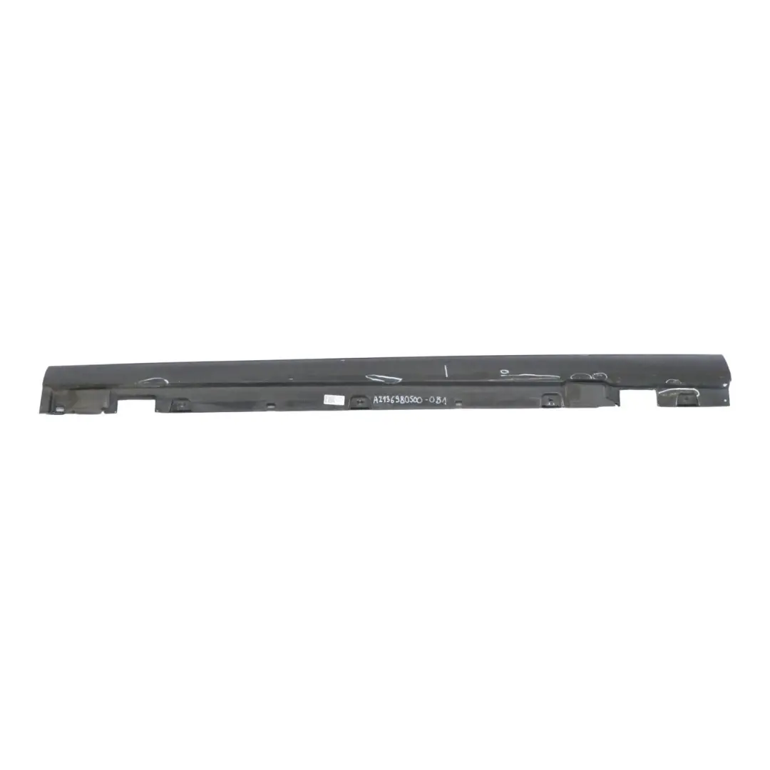 Mercedes W213 Faldón lateral izquierdo Cubre umbral puerta Negro obsidiana - 197 - SKU A2136980500-OB1 - Número de pieza A2136980500