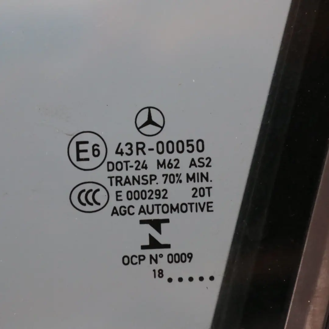 Mercedes W213 Porta anteriore sinistra Obsidian Black Metallic - 197 - SKU A2137200105-OB1 - Numero di parte A2137200105