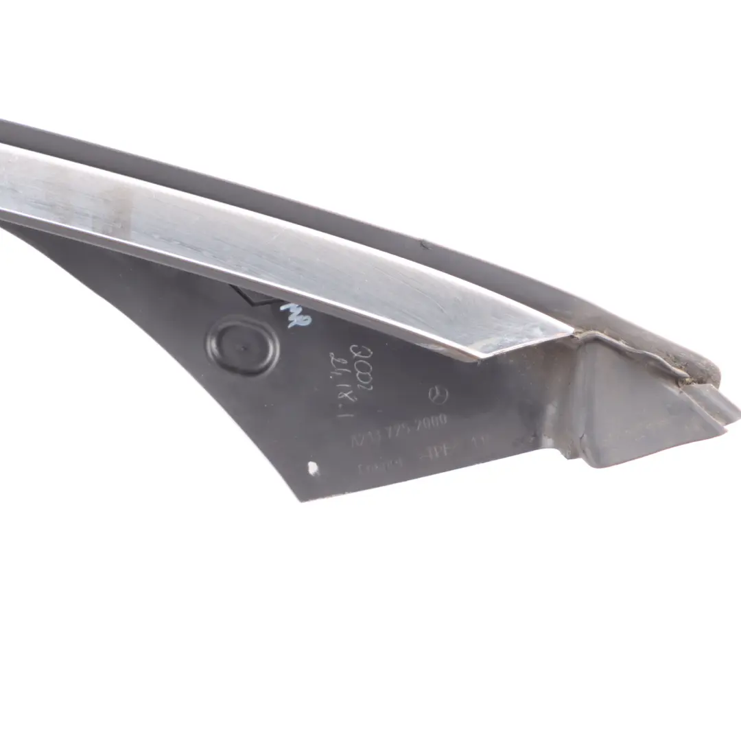 Door Seal Window Guide Front Right O/S Sealing Rubber Gasket to Mercedes W213 with Part number A2137252000 Mercedes W213 Door Seal Window Guide Front Right O/S Sealing Rubber Gasket - SKU A2137252000 - Part number A2137252000