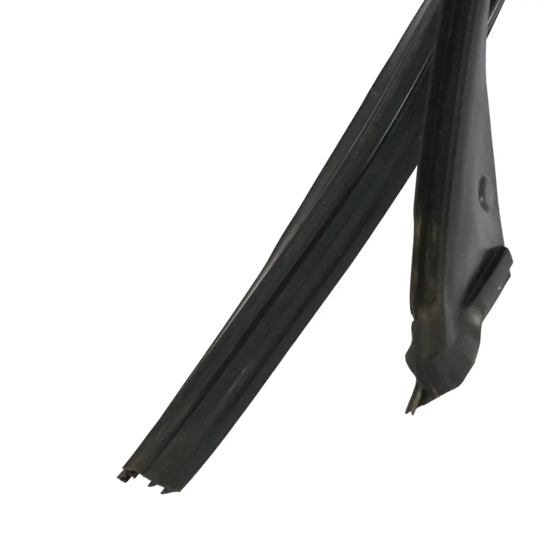 Mercedes W213 Door Seal Sealing Window Front Right O/S Guide Frame - SKU A2137252800-1 - Part number A2137252800