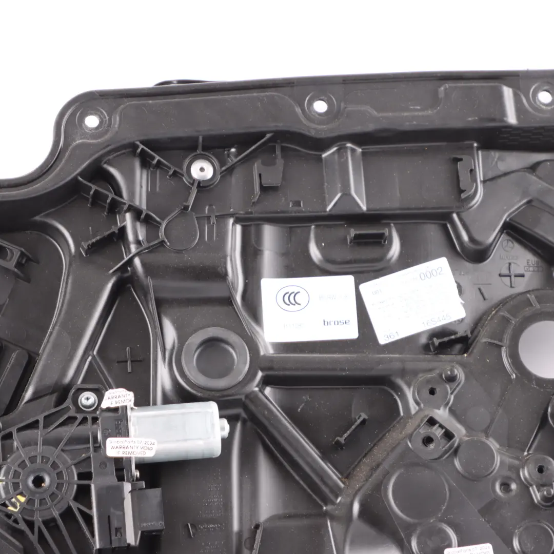 Mercedes W213 Mechanizm Podnośnika Szyby Tylne Prawe Drzwi - SKU A2137306805 - Numer Części A2137306805