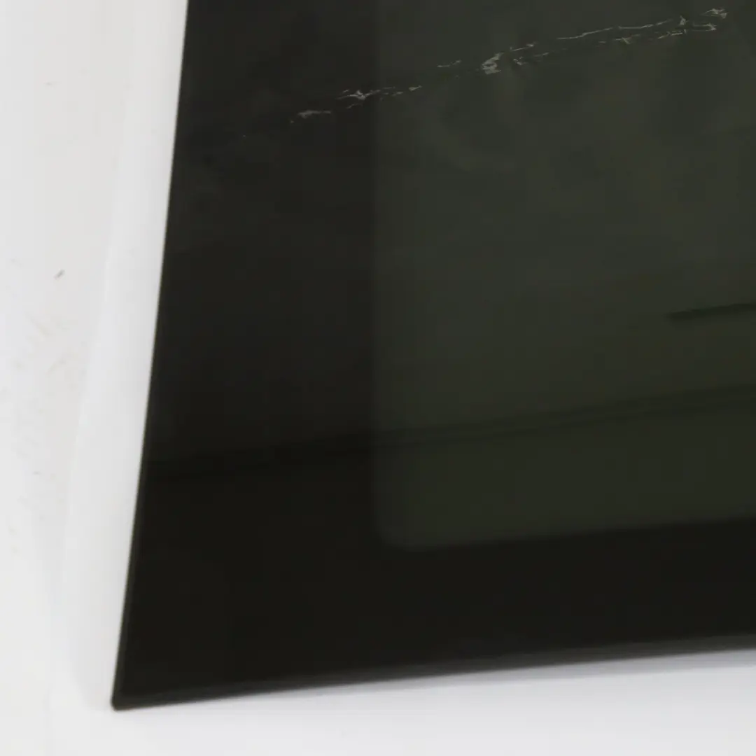 Techo corredizo Ventana central Vidrio Panel acristalamiento AS3 para Mercedes W213 con número de pieza A2137800800 Mercedes W213 Techo corredizo Ventana central Vidrio Panel acristalamiento AS3 - SKU A2137800800 - Número de pieza A2137800800