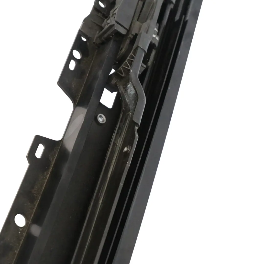 Sunroof Sliding Roof Mechanism Assembly Set to Mercedes W213 with Part number A2137802800 Mercedes W213 Sunroof Sliding Roof Mechanism Assembly Set - SKU A2137802800-SET - Part number A2137802800