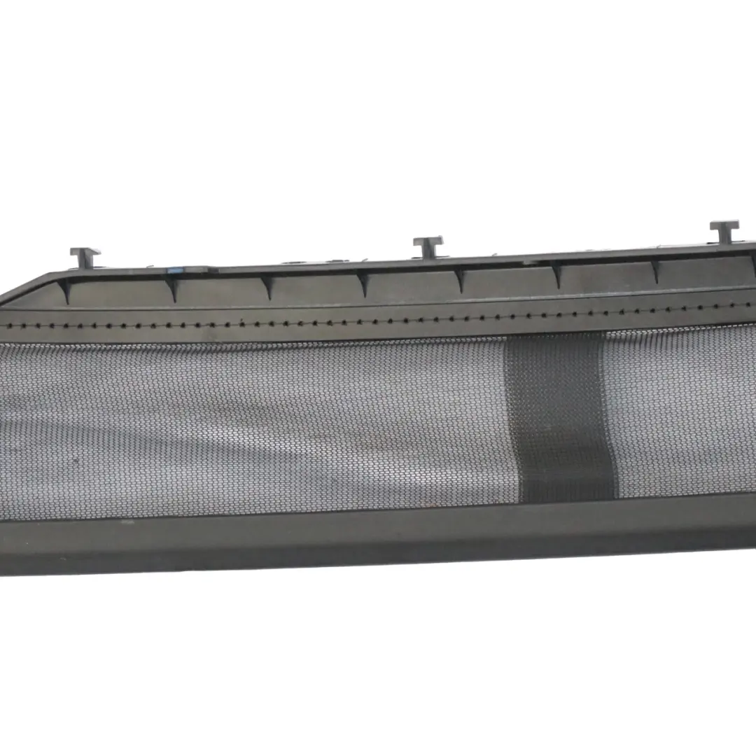 Tetto Cabrio Protezione Deflettore Vento Centro Trim Cover per Mercedes W213 con numero di parte A2137802900 Mercedes W213 Tetto Cabrio Protezione Deflettore Vento Centro Trim Cover - SKU A2137802900 - Numero di parte A2137802900