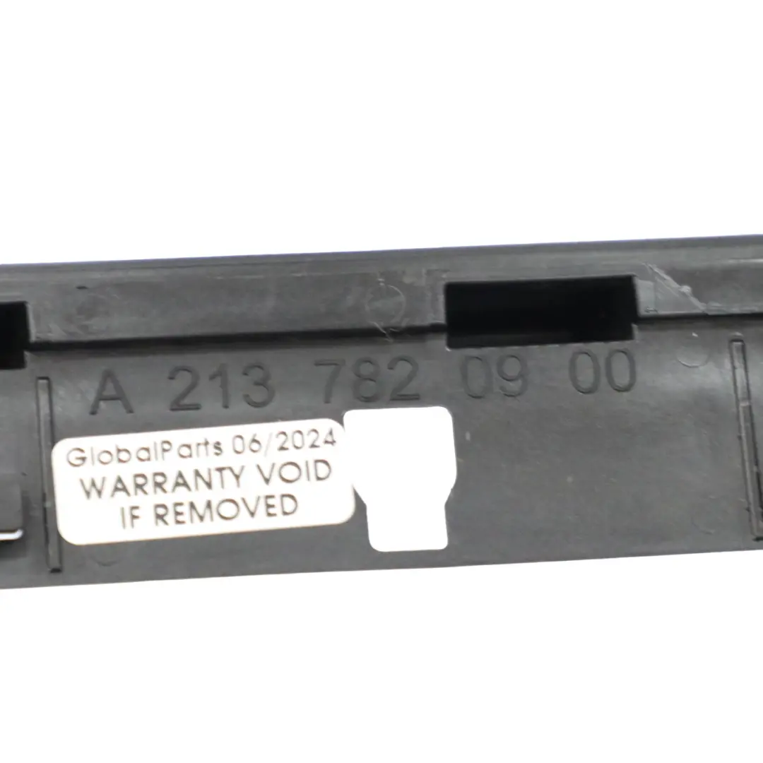 Mercedes W213 Tetto apribile anteriore Striscia montaggio tetto - SKU A2137820900 - Numero di parte A2137820900
