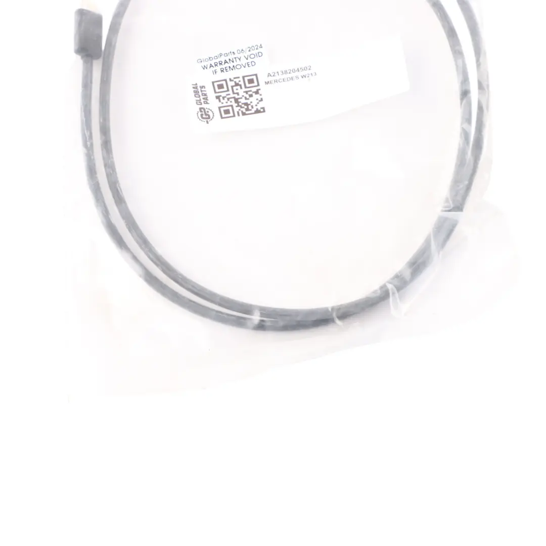 USB Wire Mercedes W156 W205 W213 Media Interface Cable Lightning NTG5/NTG5.5 to with Part number A2138204502 USB Wire Mercedes W156 W205 W213 Media Interface Cable Lightning NTG5/NTG5.5 - SKU A2138204502 - Part number A2138204502