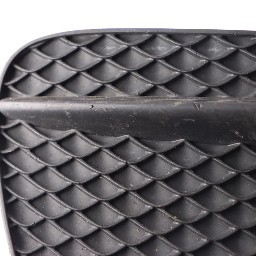 Mercedes W213 Frontstoßstange links untere Kühlergrillabdeckung AMG - SKU A2138856700 - Teilenummer A2138856700