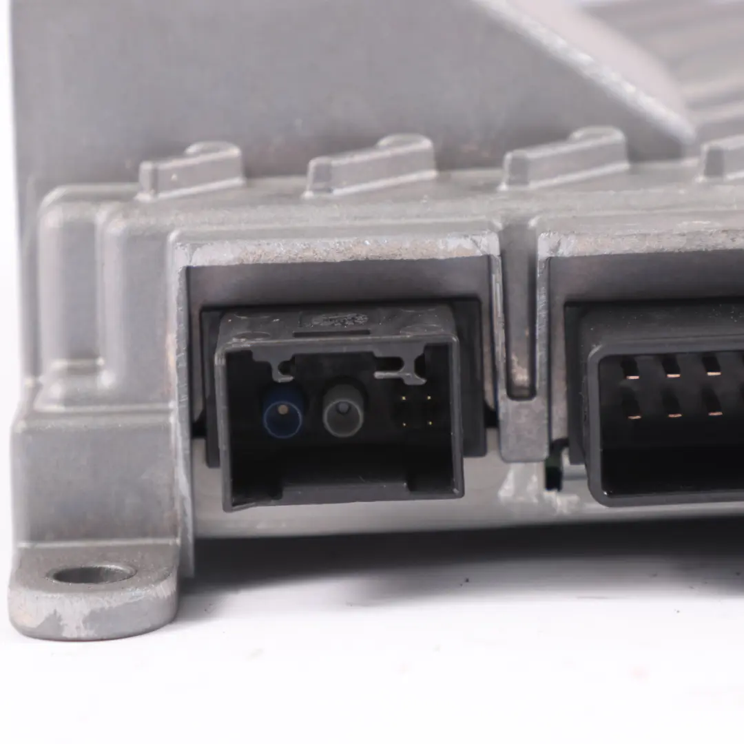 Módulo Amplificador Audio Burmester para Mercedes W213 W222 C257 con número de pieza A2139000124 Mercedes W213 W222 C257 Módulo Amplificador Audio Burmester - SKU A2139000124 - Número de pieza A2139000124