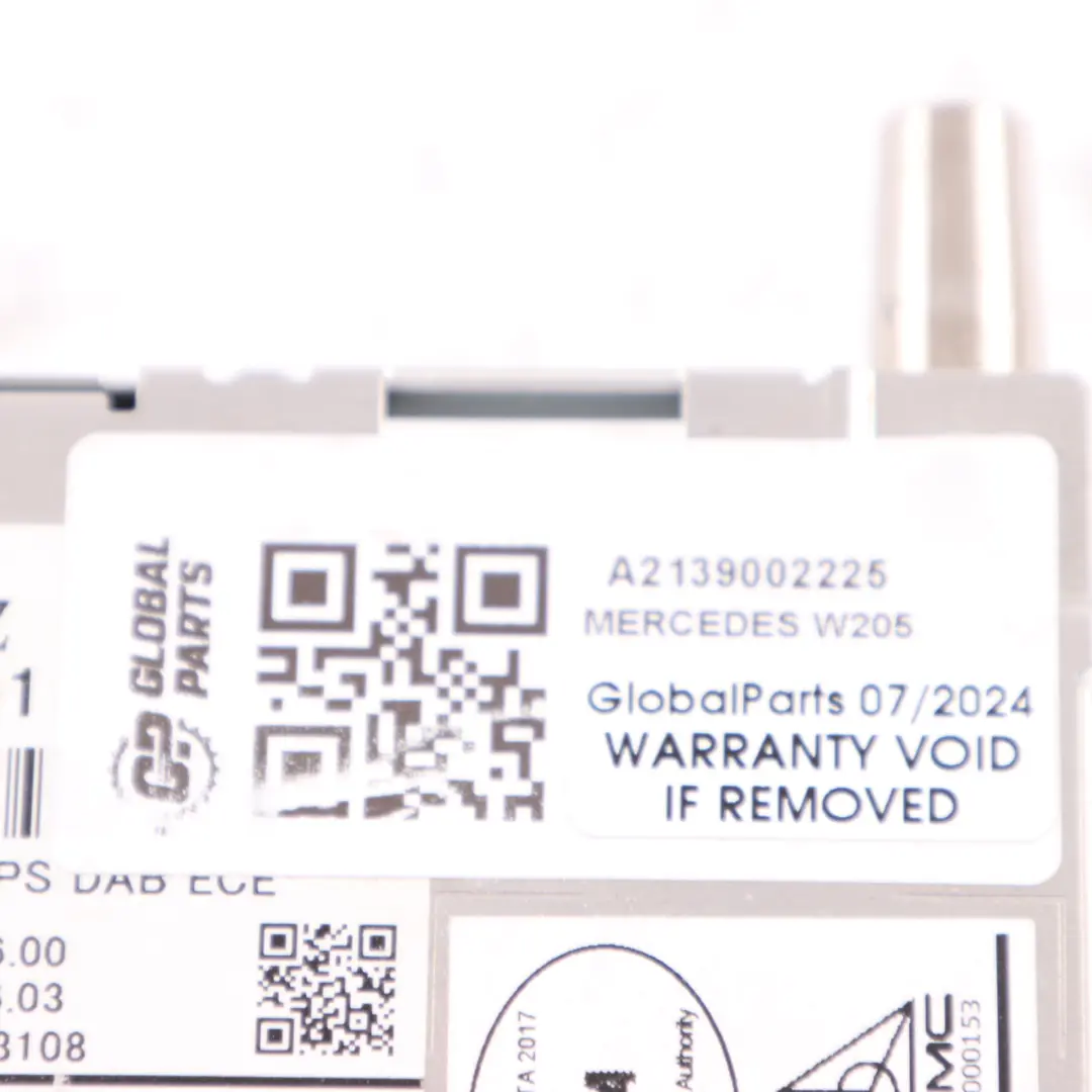 Multimedia Infotainment Sat Nav Navigation Radio Head Mercedes W205 - SKU A2139002225 - Part number A2139002225