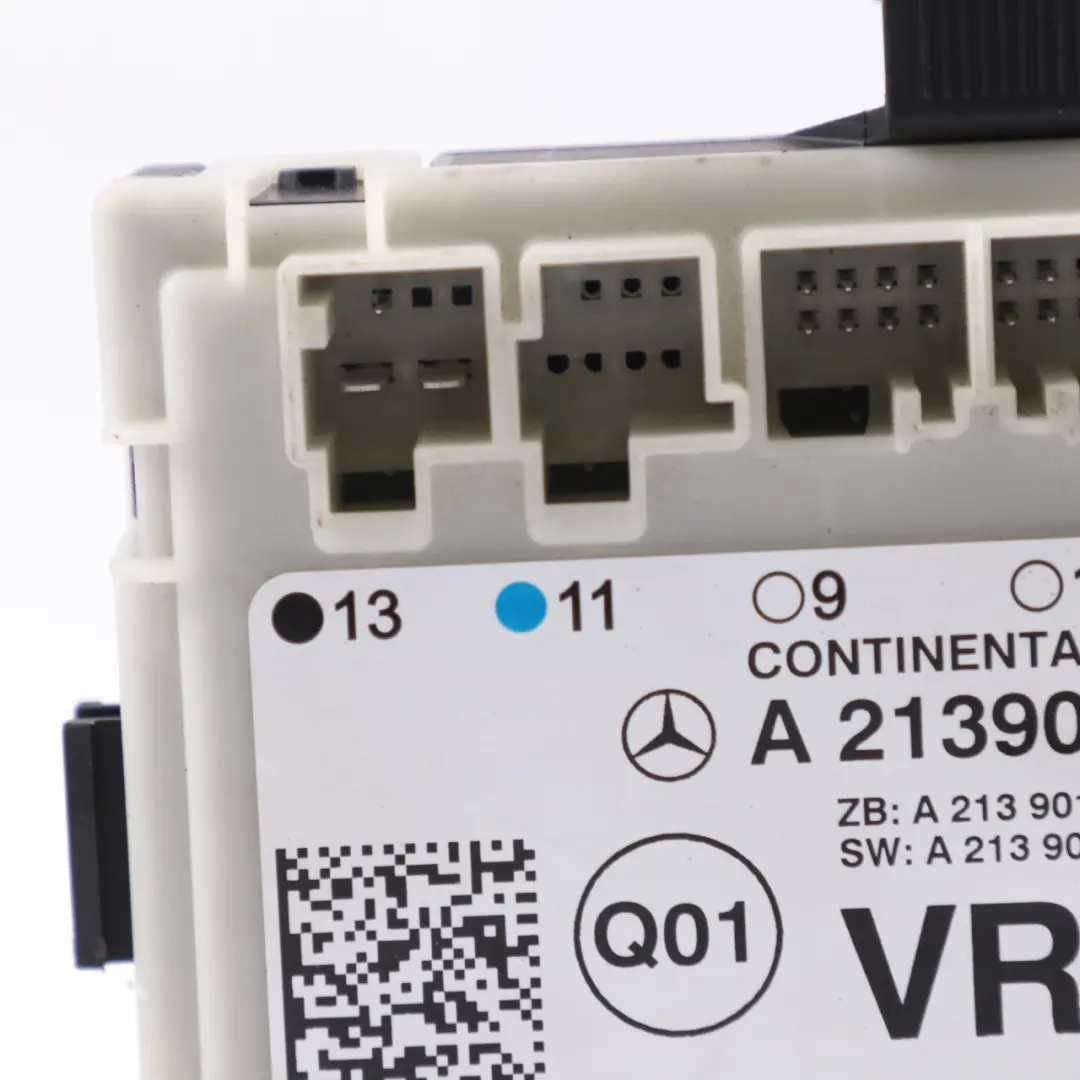 Unidad control Mercedes W213 W217 Módulo puerta delantera derecha para con número de pieza A2139002522 Unidad control Mercedes W213 W217 Módulo puerta delantera derecha - SKU A2139002522 - Número de pieza A2139002522