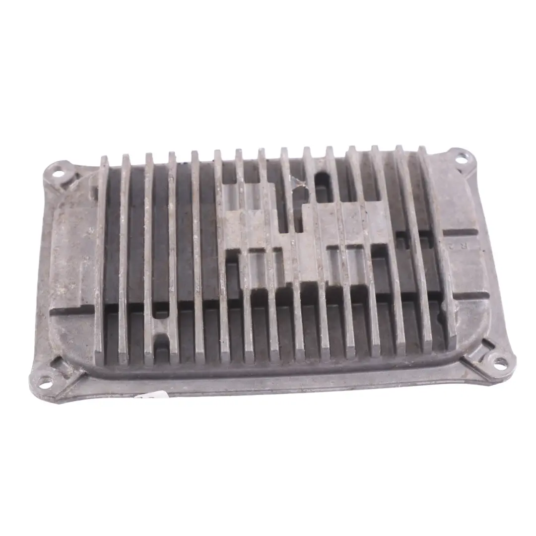 Unité contrôle ballast des phares pour Mercedes W205 à propos du numéro de pièce A2139002616 Mercedes W205 Unité contrôle ballast des phares - SKU A2139002616 - Numéro de pièce A2139002616