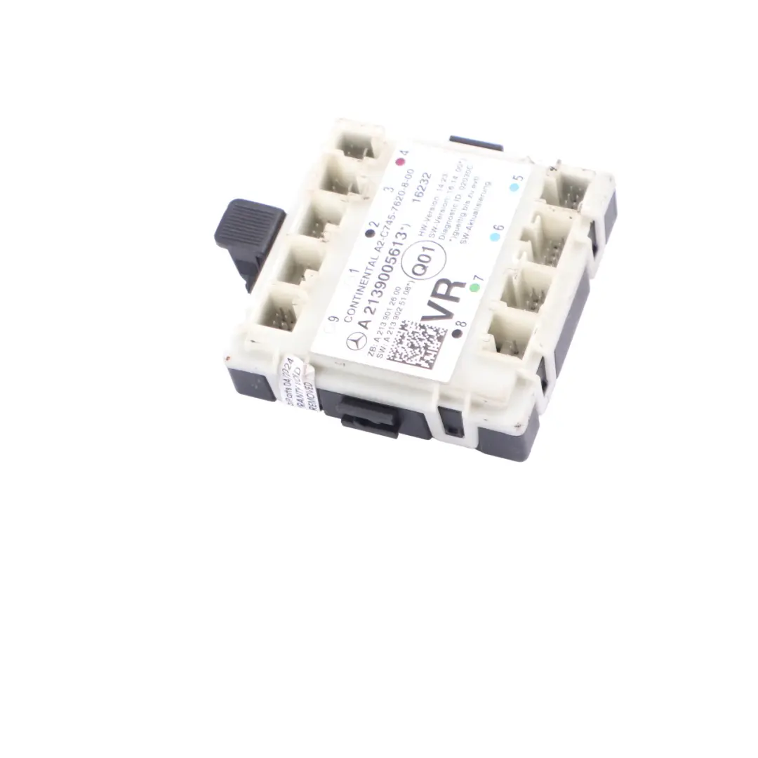 Front Door Module Right O/S Control Unit to Mercedes W213 with Part number A2139005613 Mercedes W213 Front Door Module Right O/S Control Unit - SKU A2139005613 - Part number A2139005613