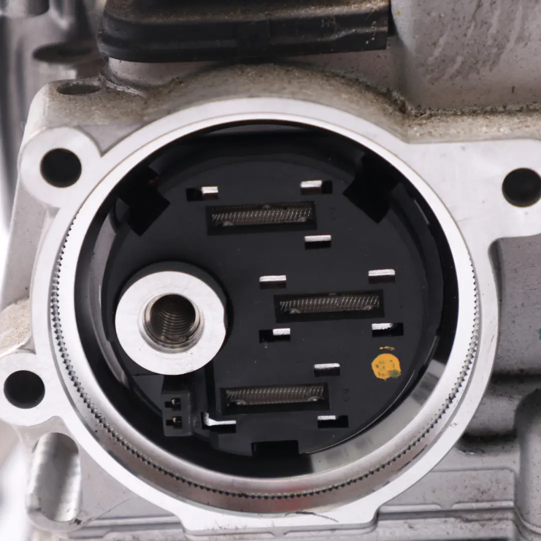 Hochspannungs Batterie Wechselrichter für Mercedes W213 GLC X253 Hybrid mit Teilenummer A2139007929 Mercedes W213 GLC X253 Hybrid Hochspannungs Batterie Wechselrichter - SKU A2139007929 - Teilenummer A2139007929