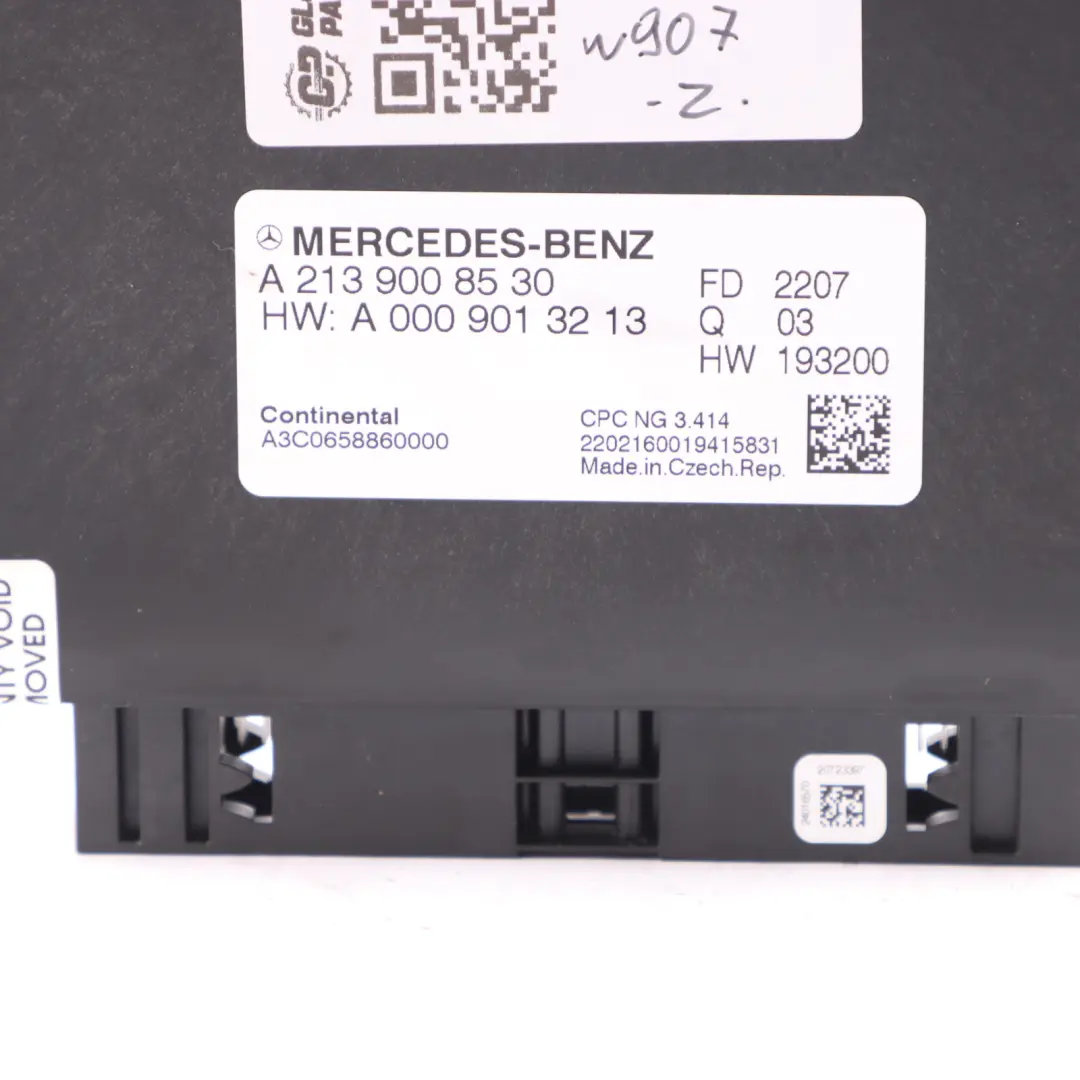 Moduł Sterownik Skrzyni Biegów ECU do Mercedes W213 W447 o numerze A2139008530 Mercedes W213 W447 Moduł Sterownik Skrzyni Biegów ECU - SKU A2139008530 - Numer Części A2139008530