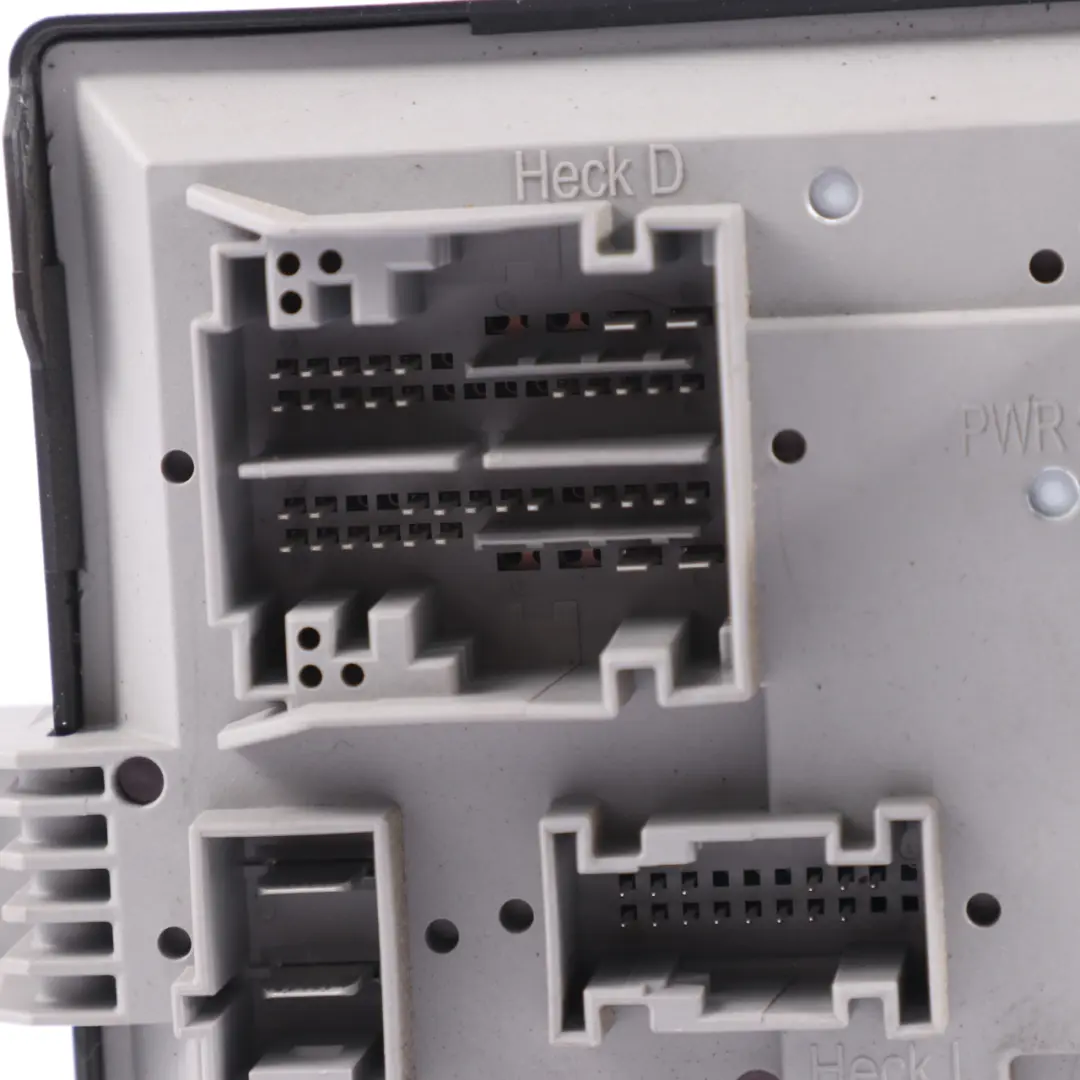 Mercedes W213 SAM Corps ECU Unité du module de contrôle - SKU A2139009722 - Numéro de pièce A2139009722