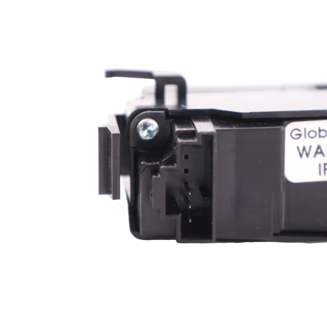Mercedes W205 Start Stop Volume Schalter Mittelkonsole unten links - SKU A2139050102 - Teilenummer A2139050102