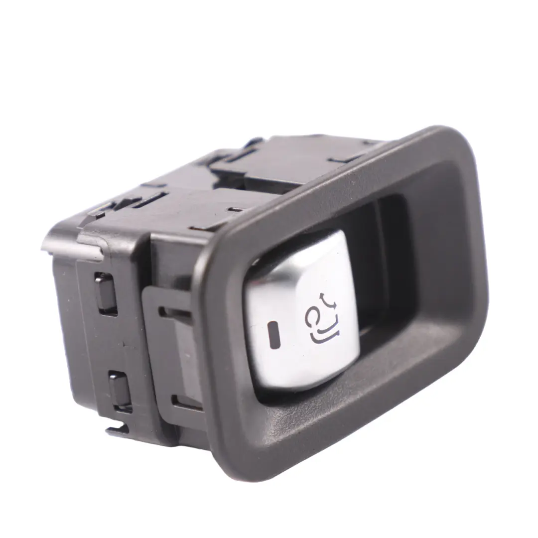 Blocco interruttore aggancio rimorchio per Mercedes W213 con numero di parte A2139055403 Mercedes W213 Blocco interruttore aggancio rimorchio - SKU A2139055403 - Numero di parte A2139055403
