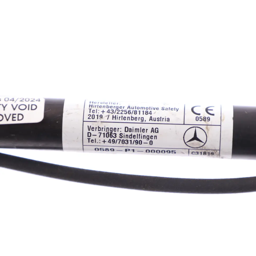 Attuatore Del Cofano Protezione Pedoni Sinistra Destra per Mercedes W213 con numero di parte A2139062201 Mercedes W213 Attuatore Del Cofano Protezione Pedoni Sinistra Destra - SKU A2139062201-1 - Numero di parte A2139062201