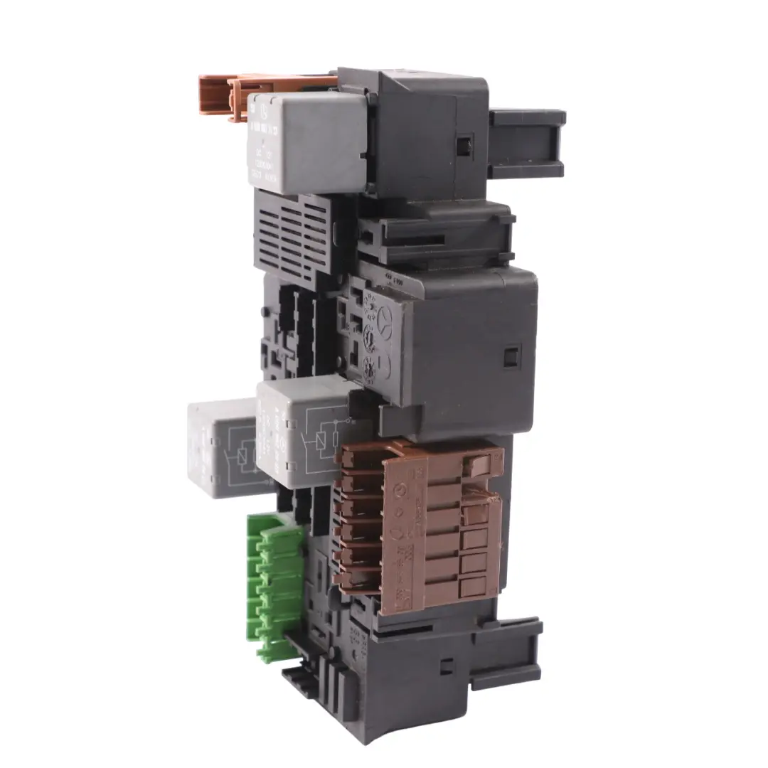 Scatola posteriore Modulo unità fusibili eletrici per Mercedes W213 W222 con numero di parte A2139062202 Mercedes W213 W222 Scatola posteriore Modulo unità fusibili eletrici - SKU A2139062202 - Numero di parte A2139062202