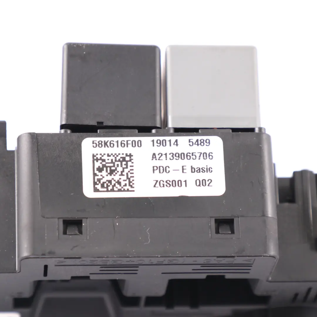  Caja De Fusibles Mercedes W205 W213 Módulo Relé Delantero Del Motor - SKU A2139065706-1 - Número de pieza A2139065706