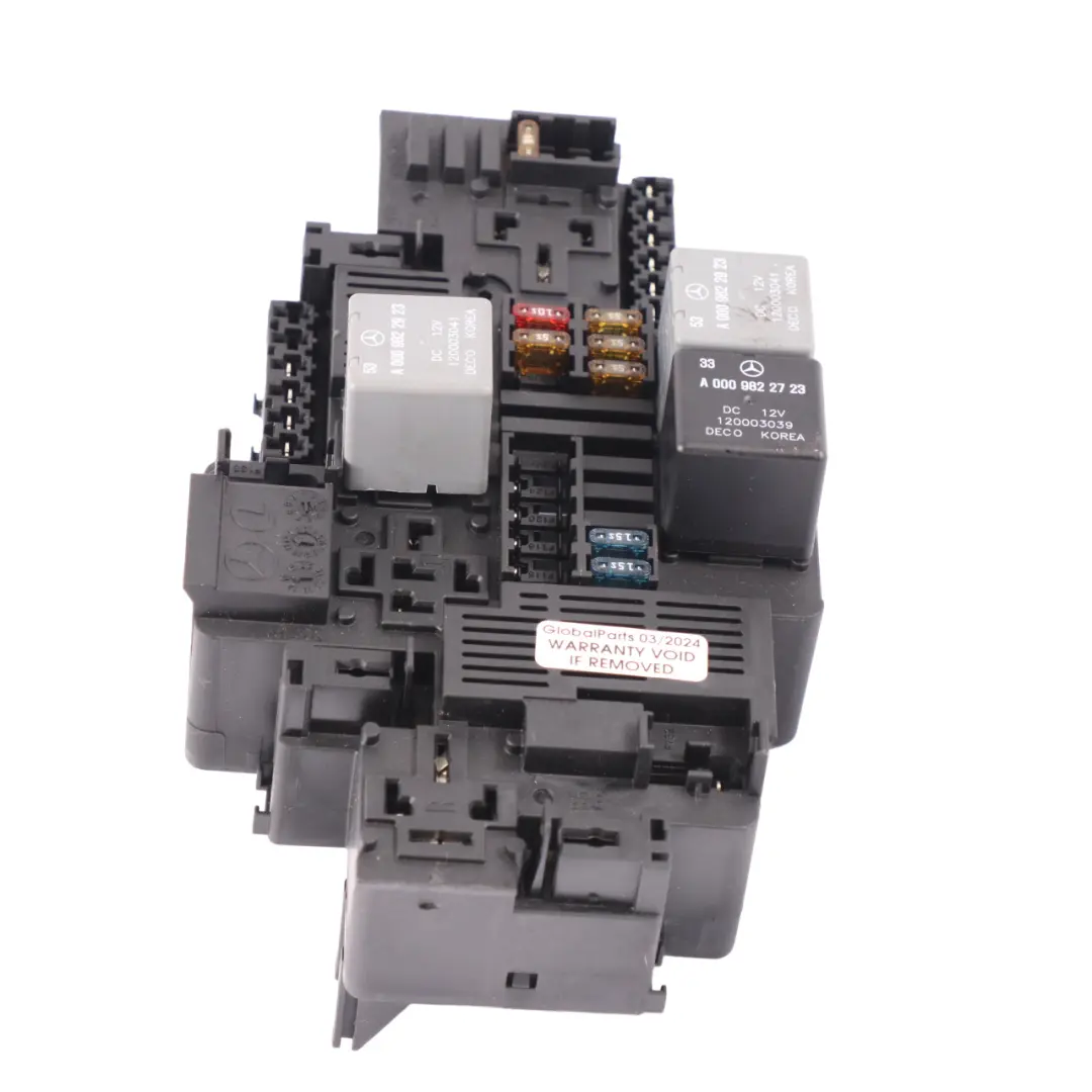  Scatola fusibili Mercedes W205 W213 Modulo relè compattazione motore anteriore - SKU A2139065706-1 - Numero di parte A2139065706