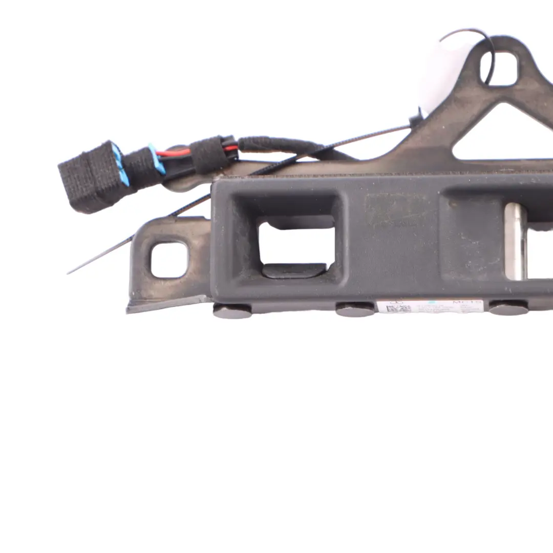  Supporto serratura Mercedes A205 Cabrio Soft Top Supporto serratura destra - SKU A2177700422 - Numero di parte A2177700422