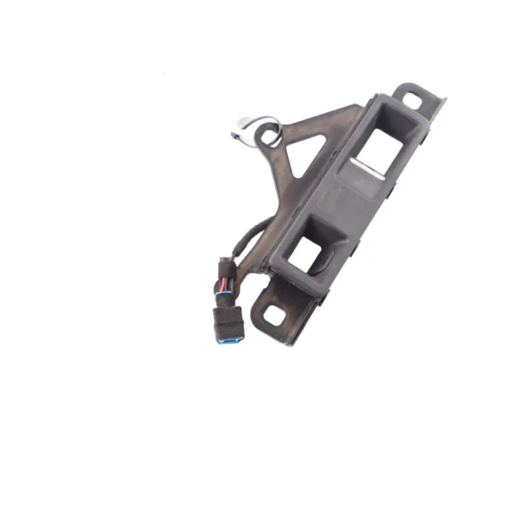 Schlosshalterung Mercedes A205 Cabrio Verdeckschlosshalterung Rechts für mit Teilenummer A2177700422 Schlosshalterung Mercedes A205 Cabrio Verdeckschlosshalterung Rechts - SKU A2177700422 - Teilenummer A2177700422