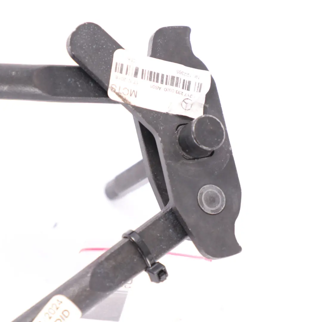 Mécanisme verrouillage toit Vario capote convertible pour Mercedes A205 à propos du numéro de pièce A2177760000 Mercedes A205 Mécanisme verrouillage toit Vario capote convertible - SKU A2177760000-1 - Numéro de pièce A2177760000