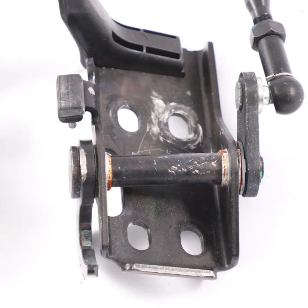 Verdeck Vario Dachverriegelung Mechanismus für Mercedes A205 Cabrio mit Teilenummer A2177760000 Mercedes A205 Cabrio Verdeck Vario Dachverriegelung Mechanismus - SKU A2177760000-1 - Teilenummer A2177760000